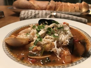 Party girl Diet Crab Cioppino The Party Girl Diet Cioppino is a Super Healthy Dish to Serve a Crowd!